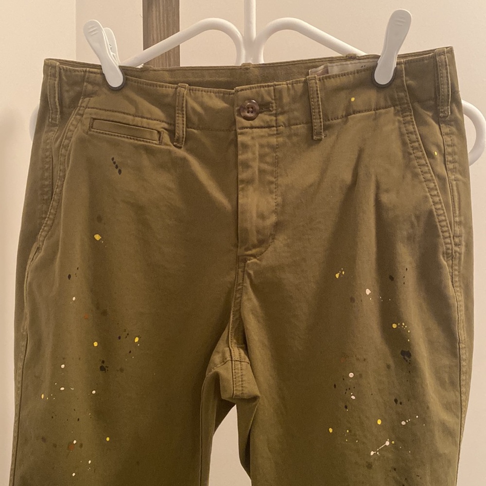 GAP - Picture 2 of 4
